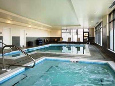 Hampton & 3* Charles Town